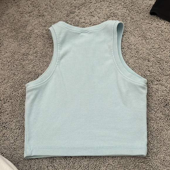 Tank top bundle! - Picture 7 of 9